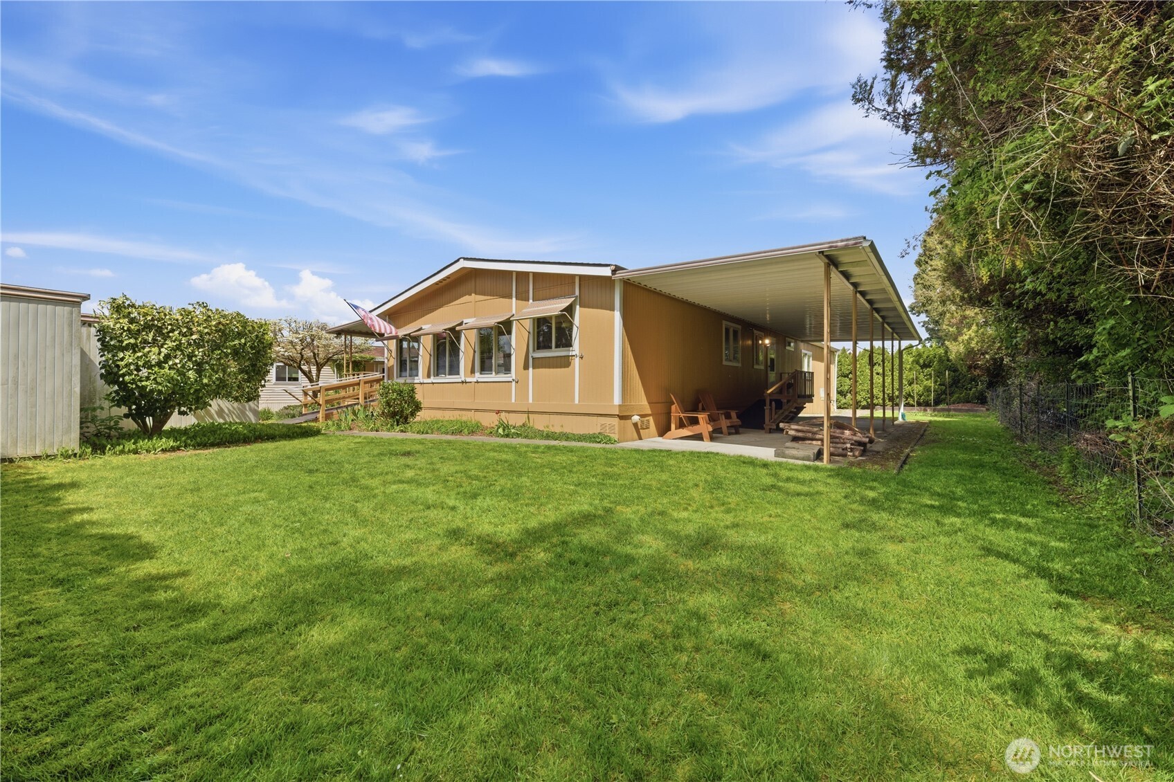 785 Dogwood Place , Enumclaw, WA 98022