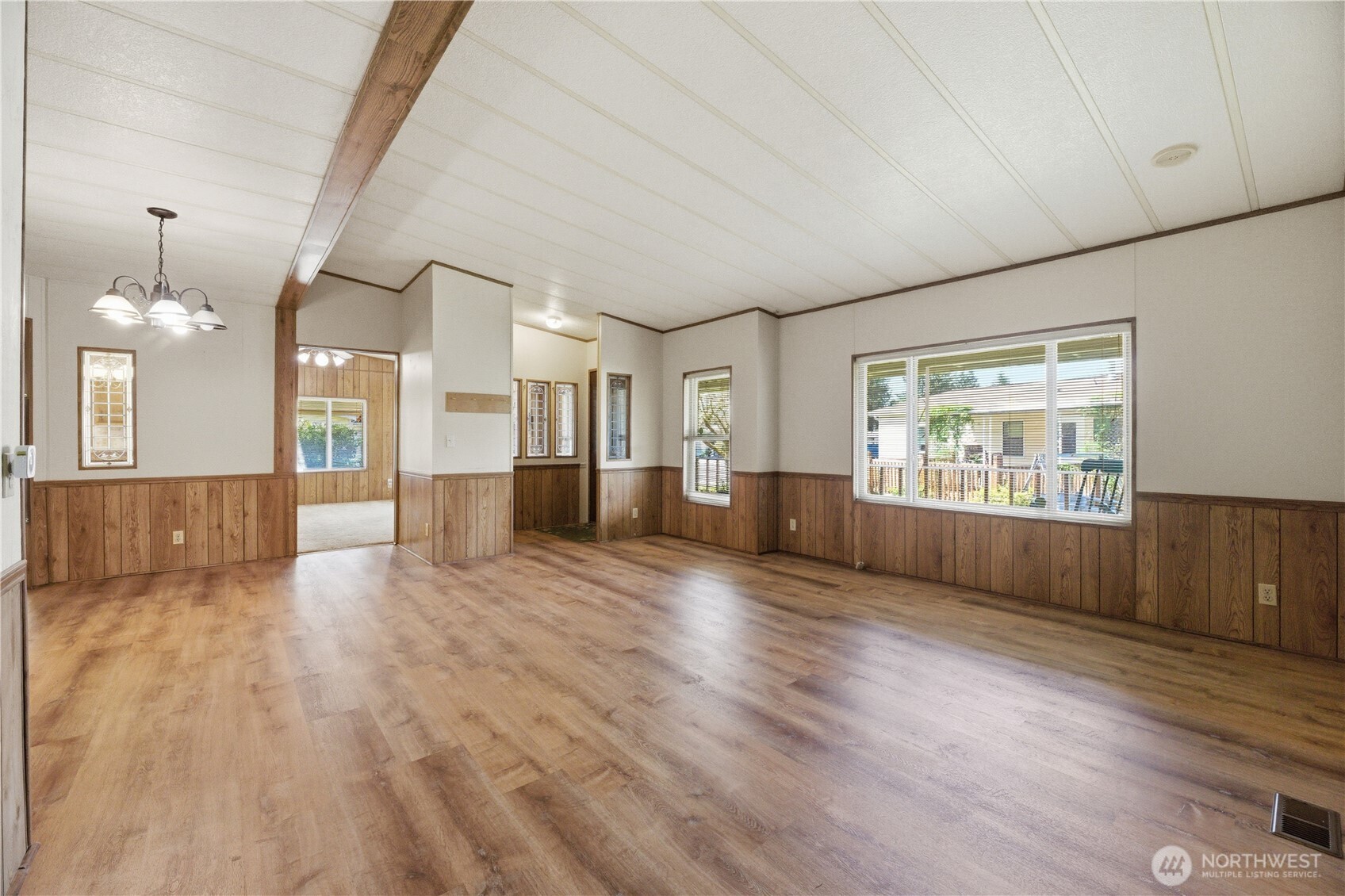 785 Dogwood Place , Enumclaw, WA 98022