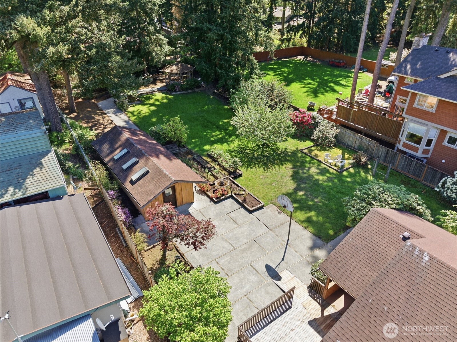7032 132nd Avenue NE, Kirkland, WA 98033