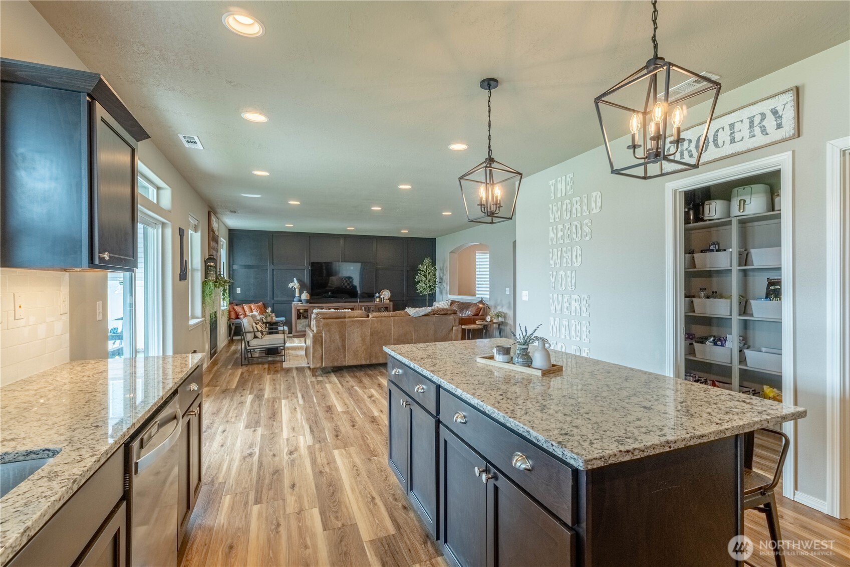 4217 Cove West Drive , Moses Lake, WA 98837
