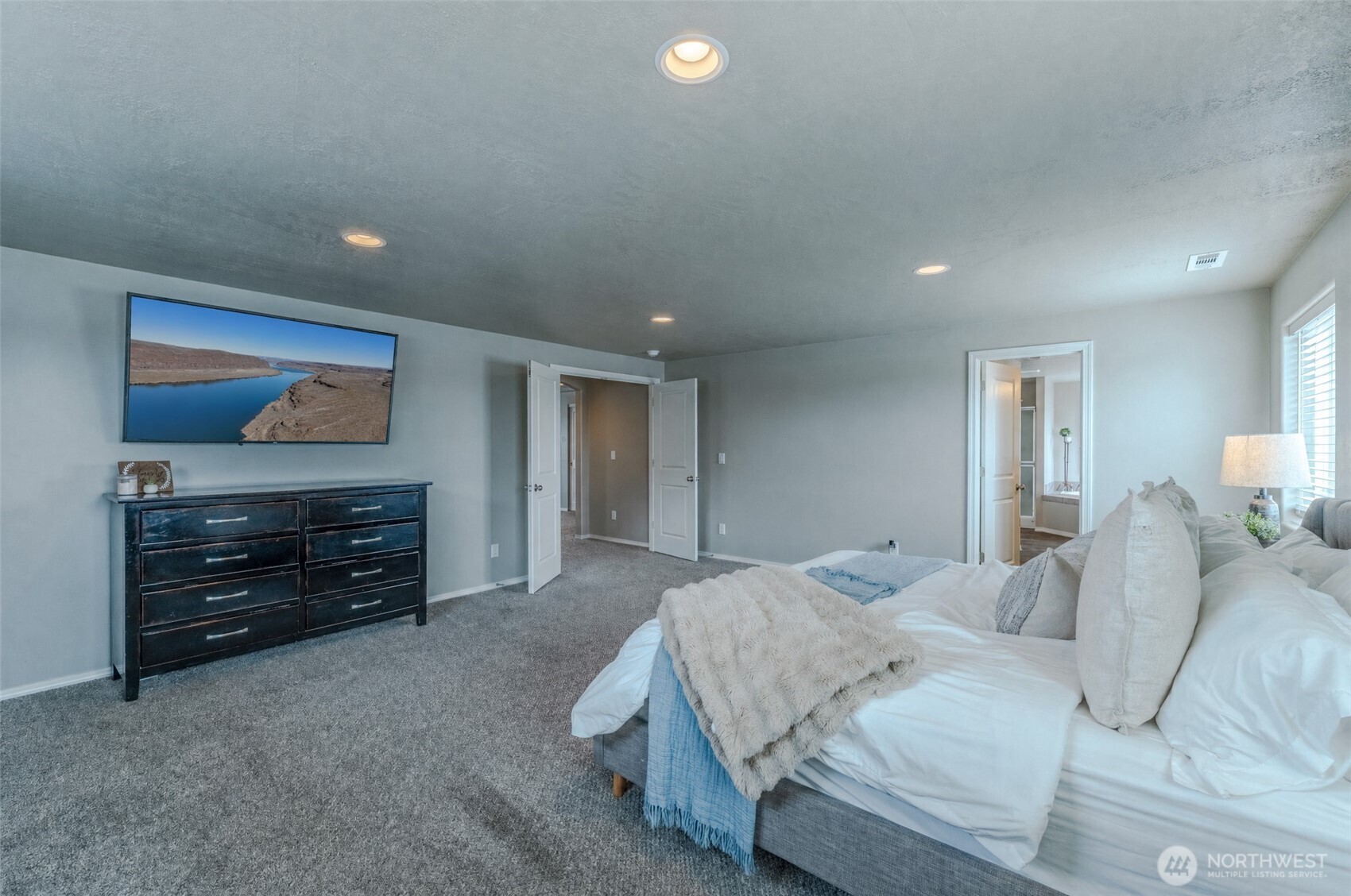 4217 Cove West Drive , Moses Lake, WA 98837