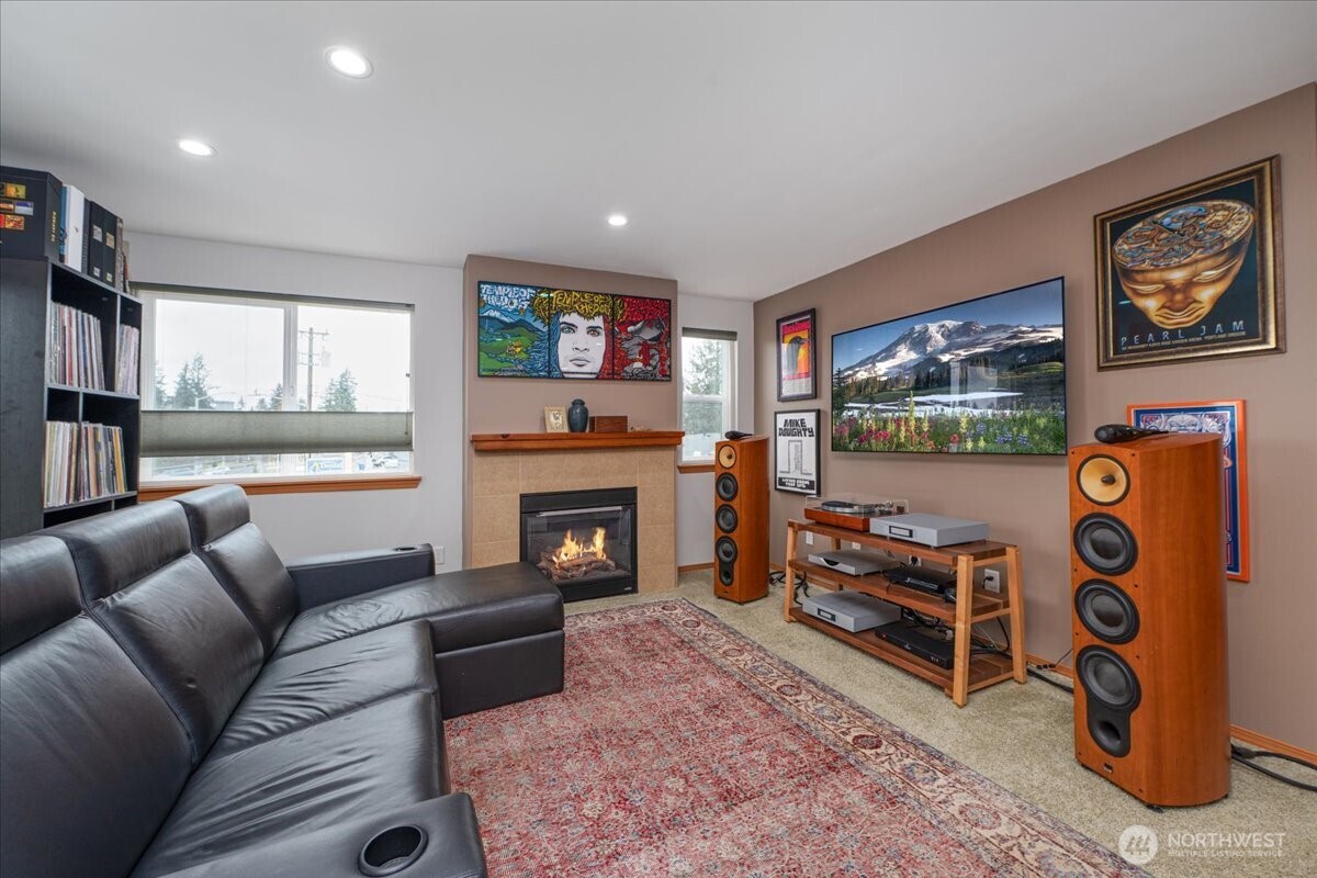 11532 15th Avenue NE #301, Seattle, WA 98125