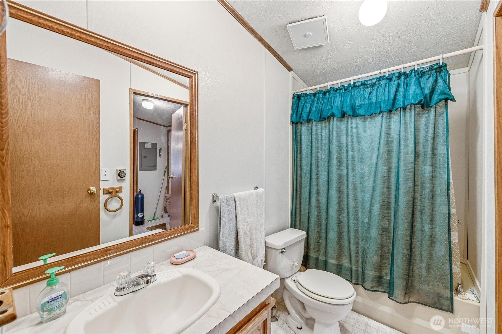 4400 Boone Road , Blaine, WA 98230