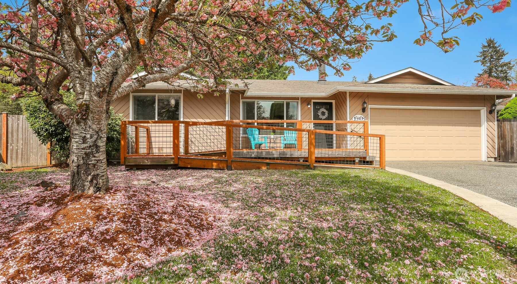 16808 5th Avenue SE, Bothell, WA 98012