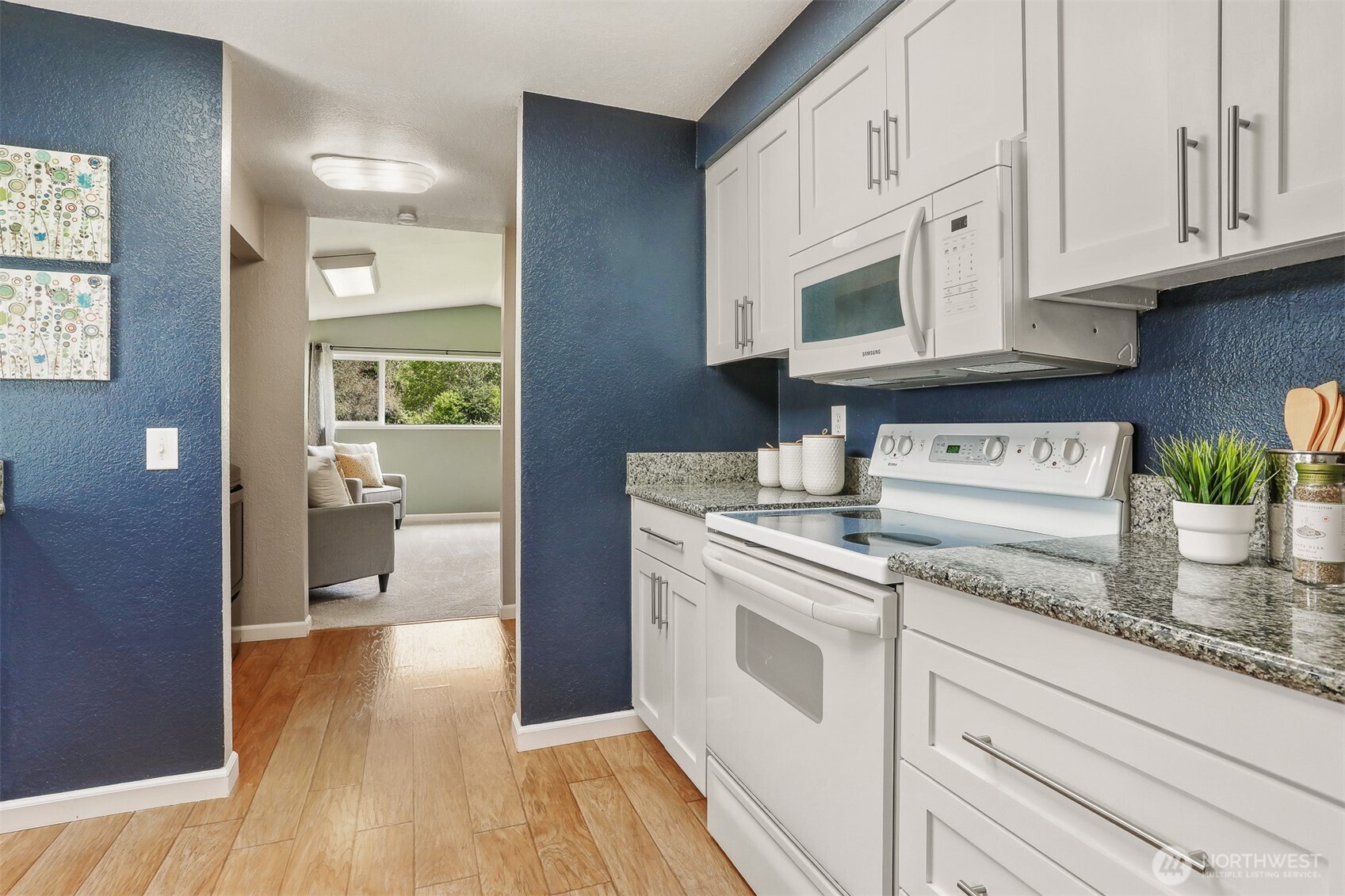 16808 5th Avenue SE, Bothell, WA 98012