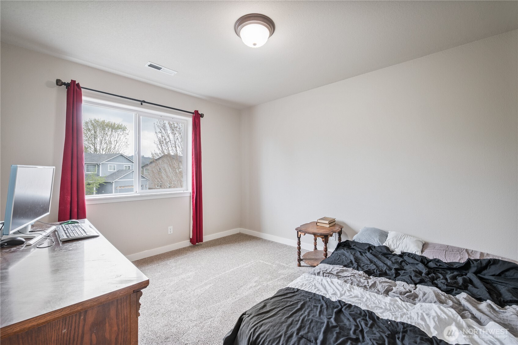 1828 Schneiter Drive , Longview, WA 98632