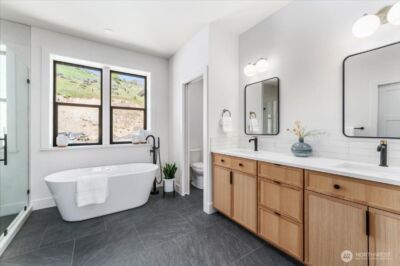 982 Spring Mountain Drive , Wenatchee, WA 98801 - Photo 16