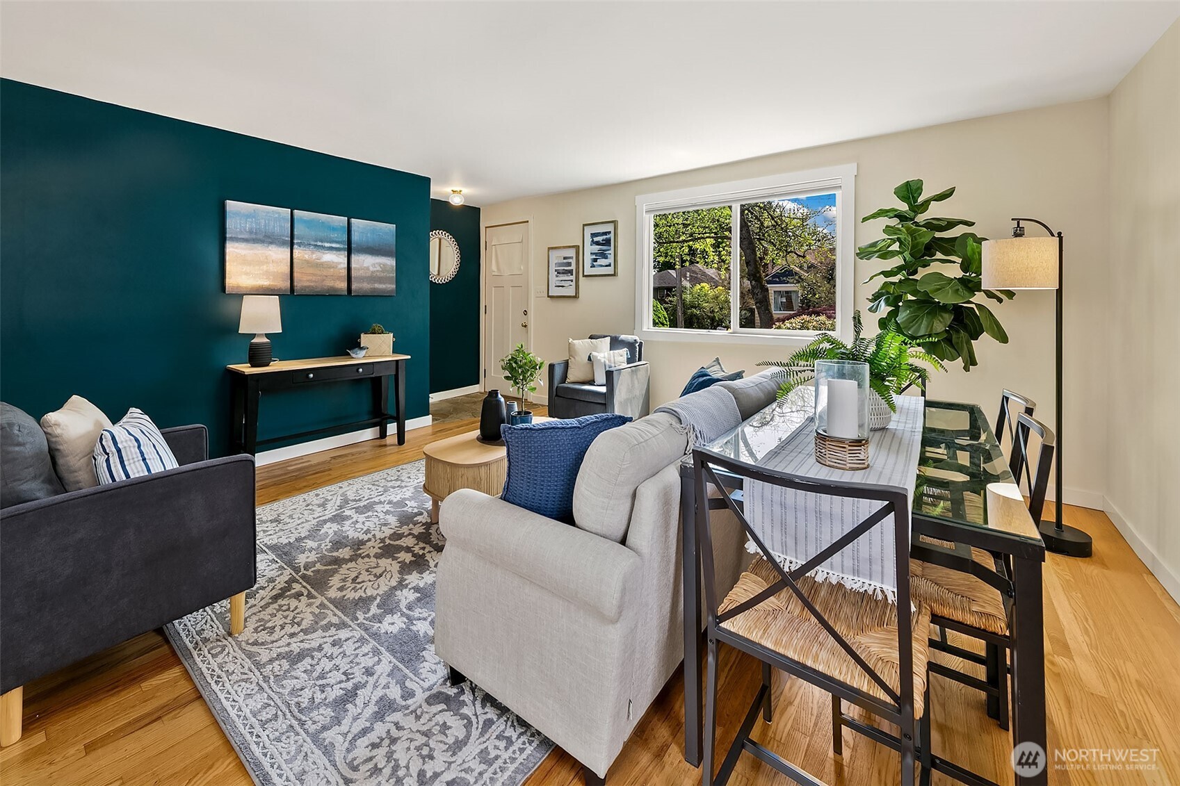 630 NW 76th Street , Seattle, WA 98117