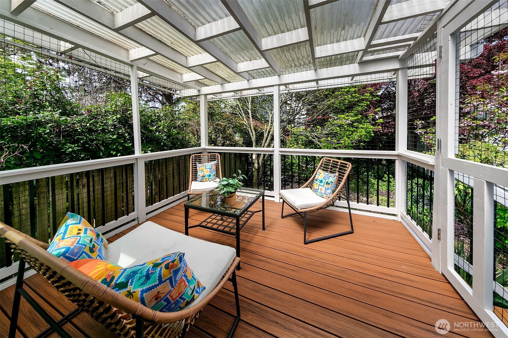 630 NW 76th Street , Seattle, WA 98117