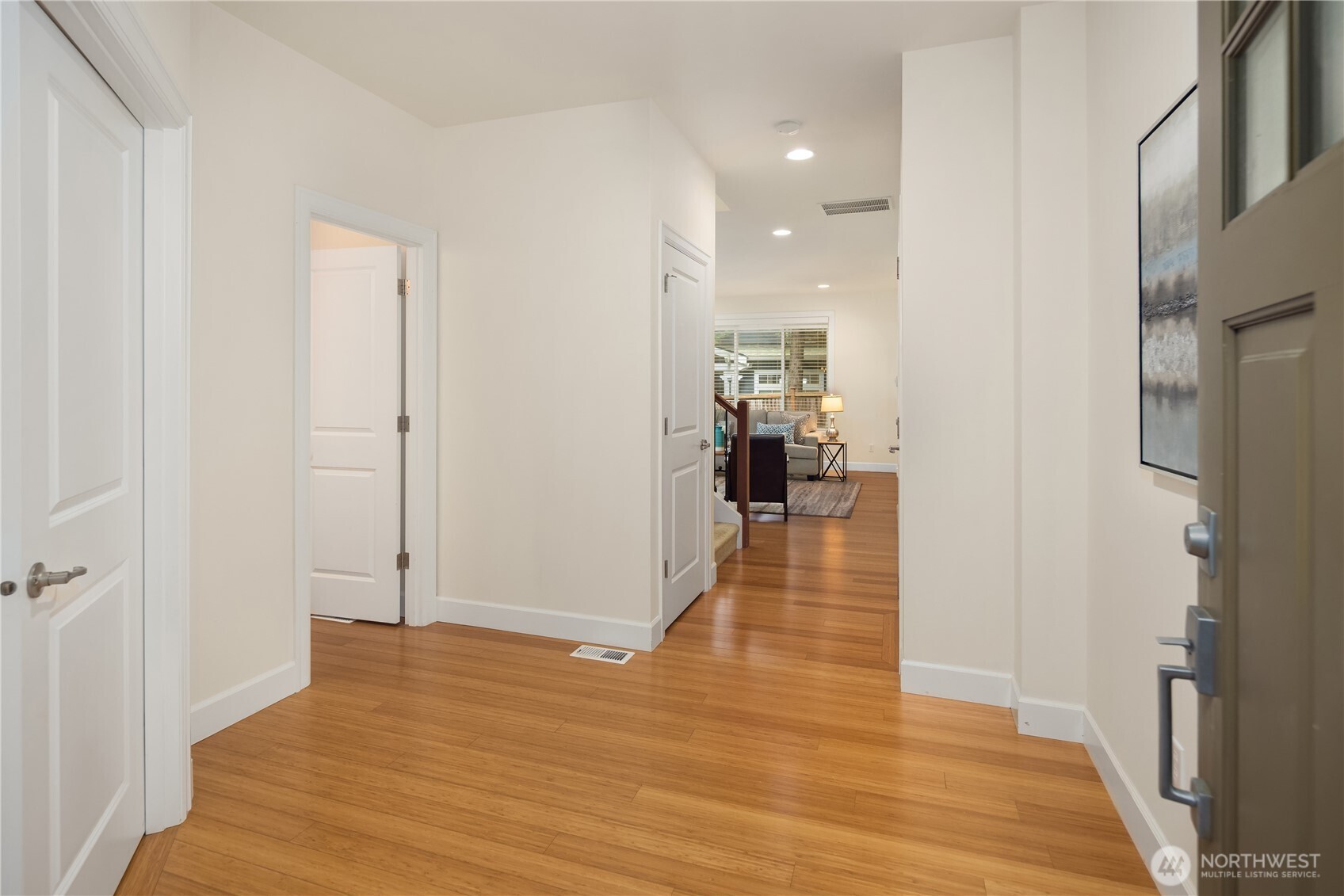 12316 NE 86th Way #6, Kirkland, WA 98033