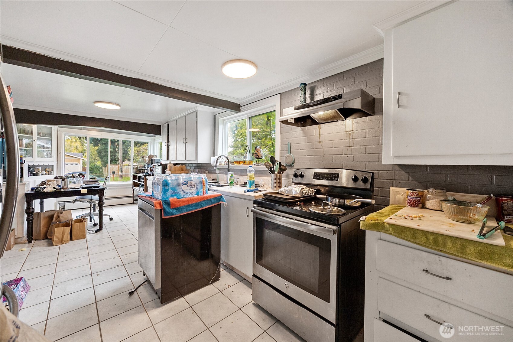 9126 E G Street , Tacoma, WA 98445-2145