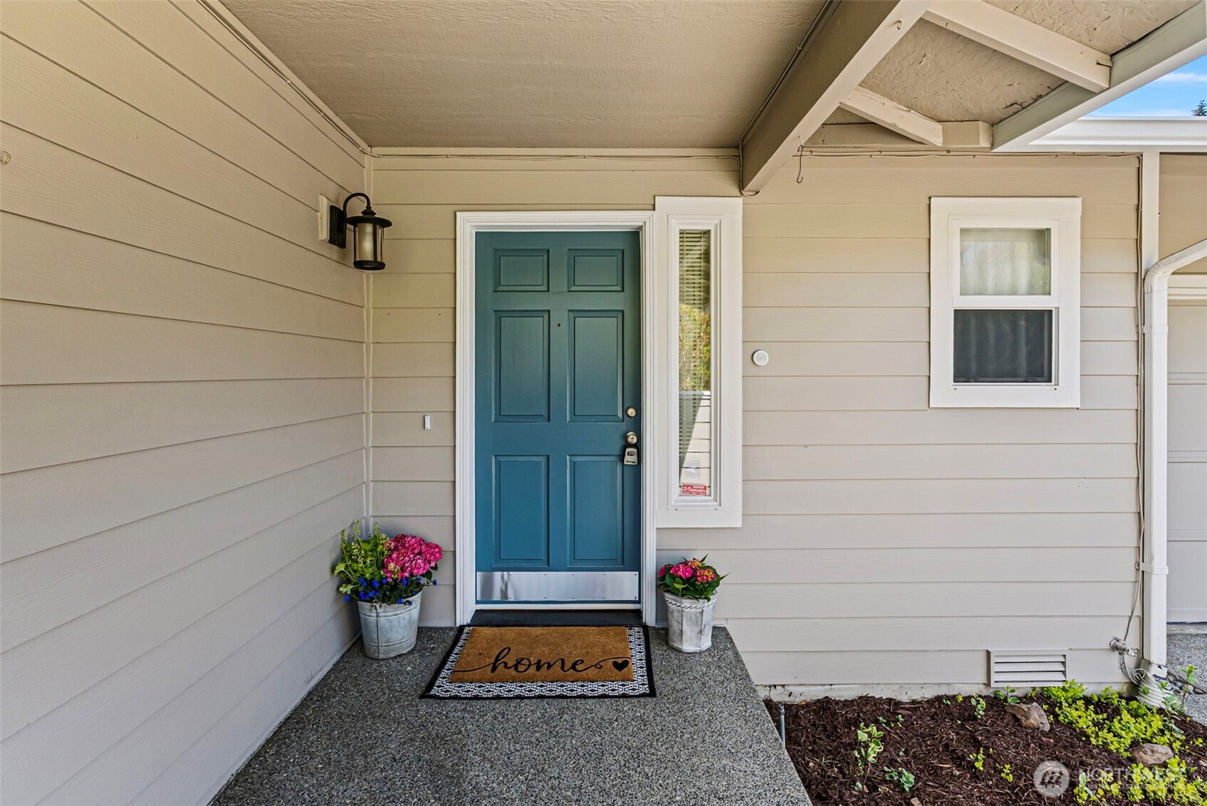 902 NW Leisure Lane , Bremerton, WA 98311
