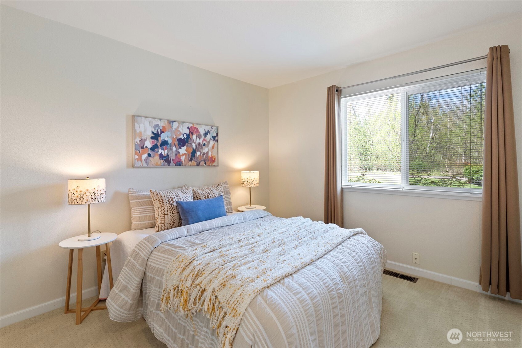 902 NW Leisure Lane , Bremerton, WA 98311