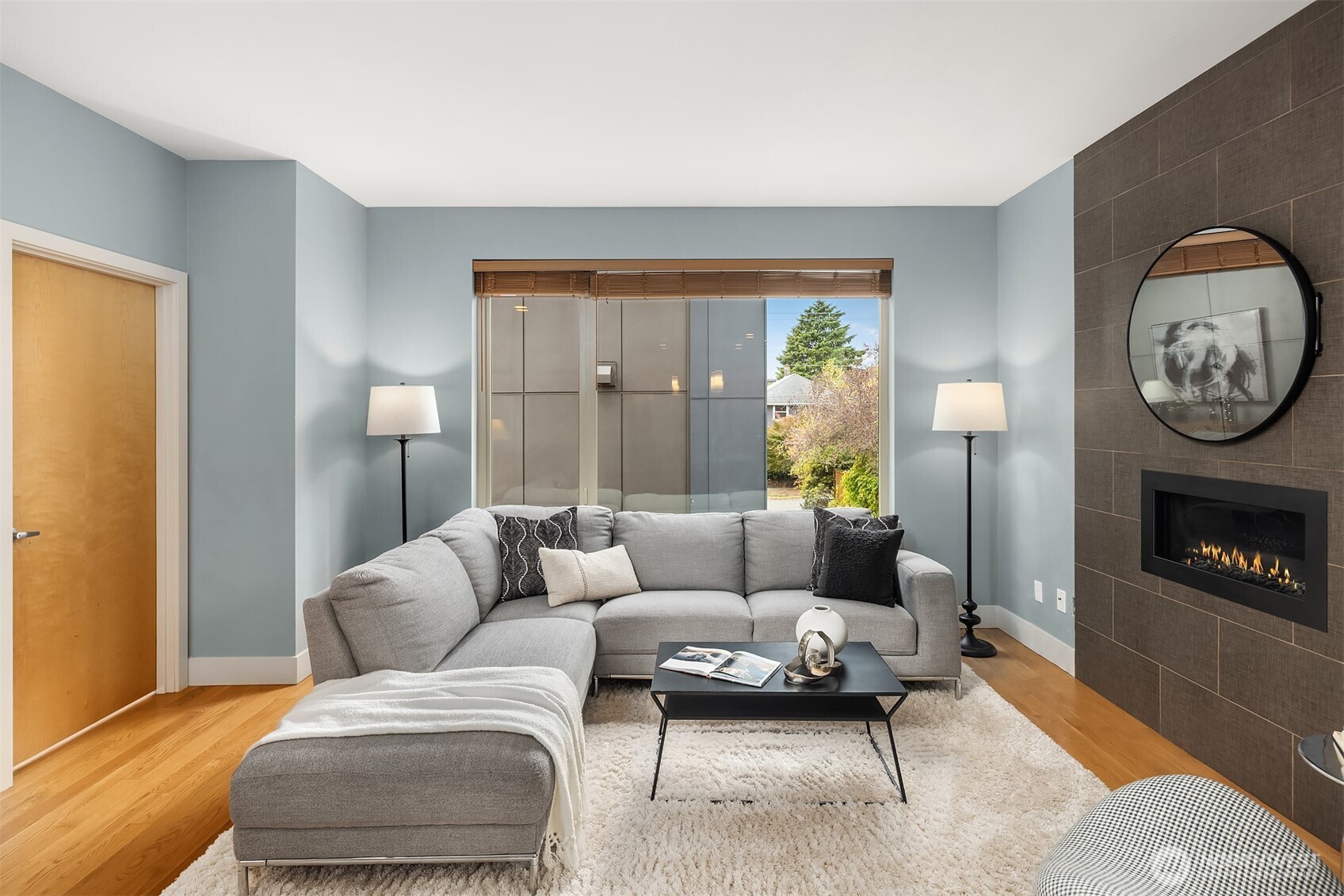 1550 NW 60th Street , Seattle, WA 98107