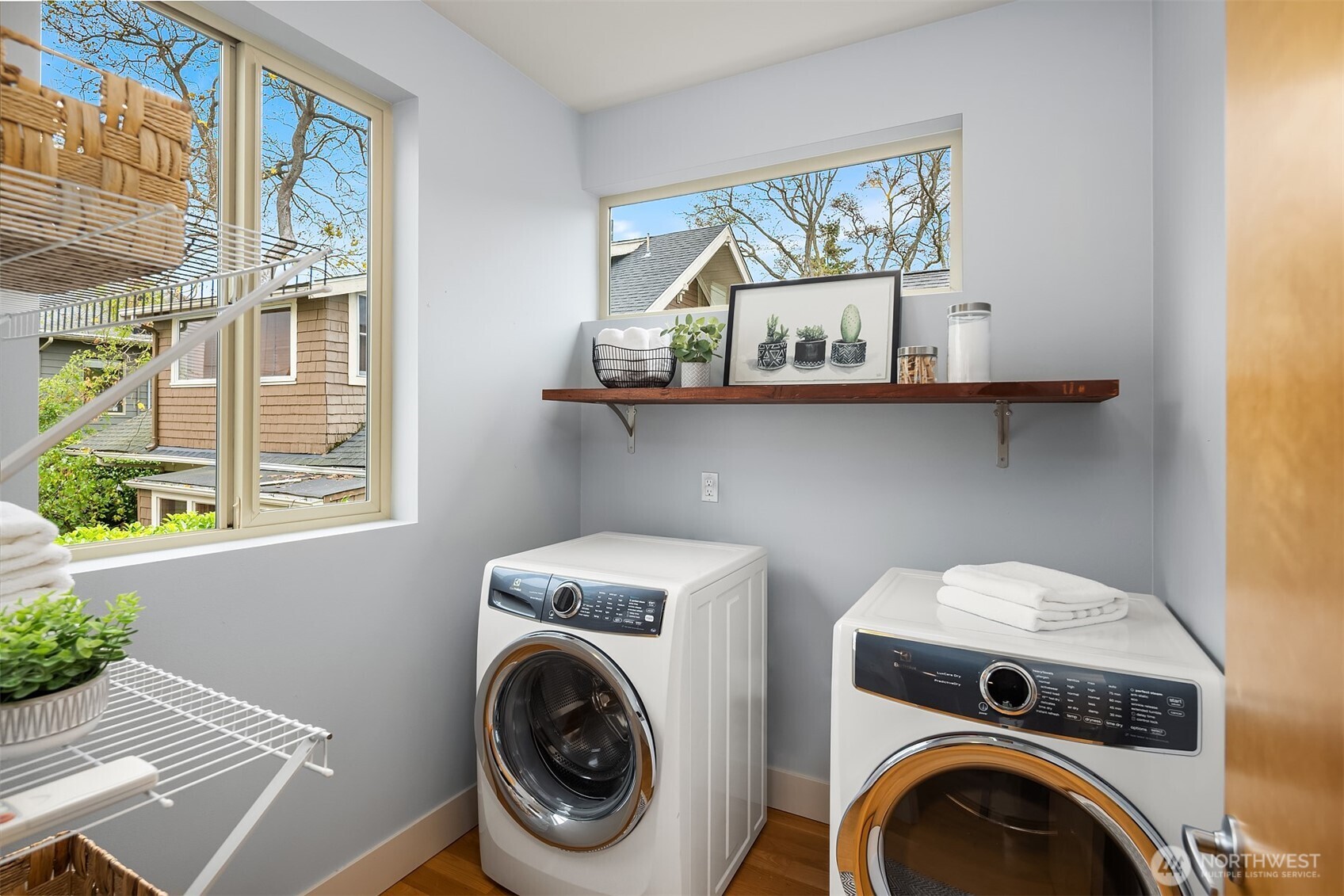 1550 NW 60th Street , Seattle, WA 98107