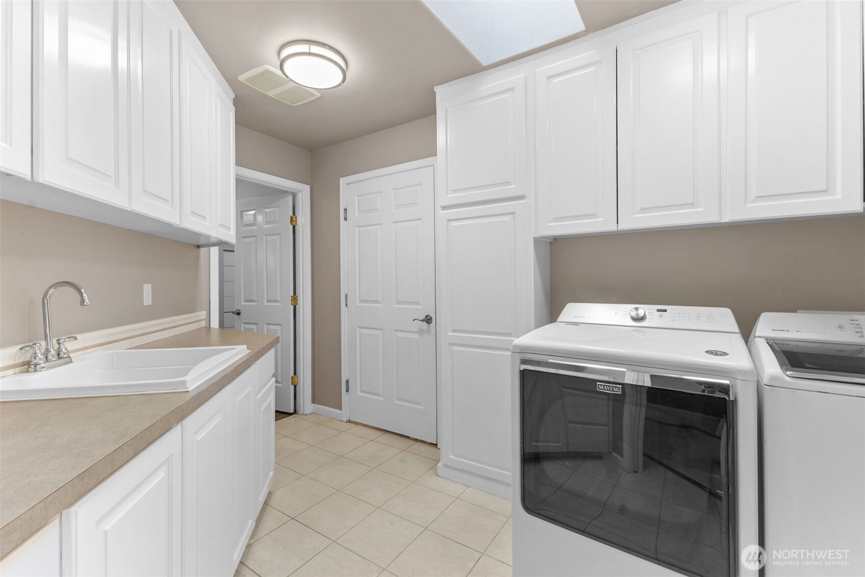 21503 60th Street E, Bonney Lake, WA 98390