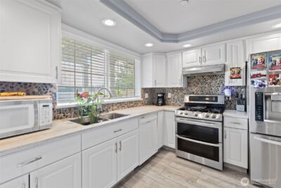 21503 60th Street E, Bonney Lake, WA 98390 - Photo 32