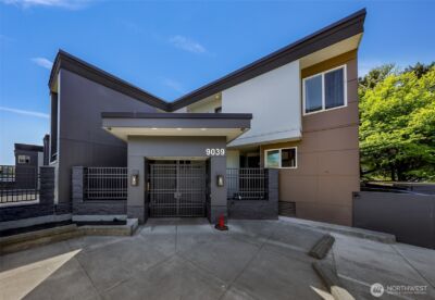 9039 NE Juanita Drive #104, Kirkland, WA 98034 - Photo 4