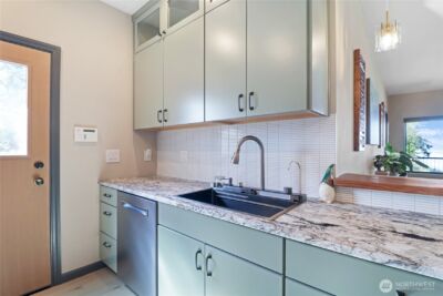 25641 Marine View Drive S, Des Moines, WA 98198 - Photo 13