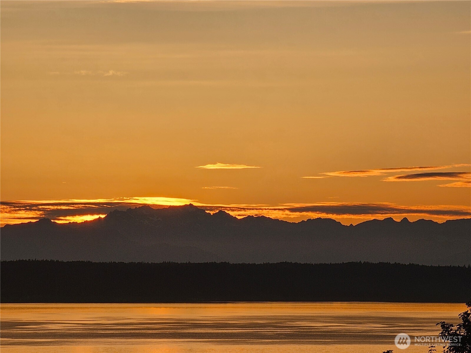 25641 Marine View Drive S, Des Moines, WA 98198