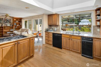 6906 149th Avenue NE, Redmond, WA 98052 - Photo 16
