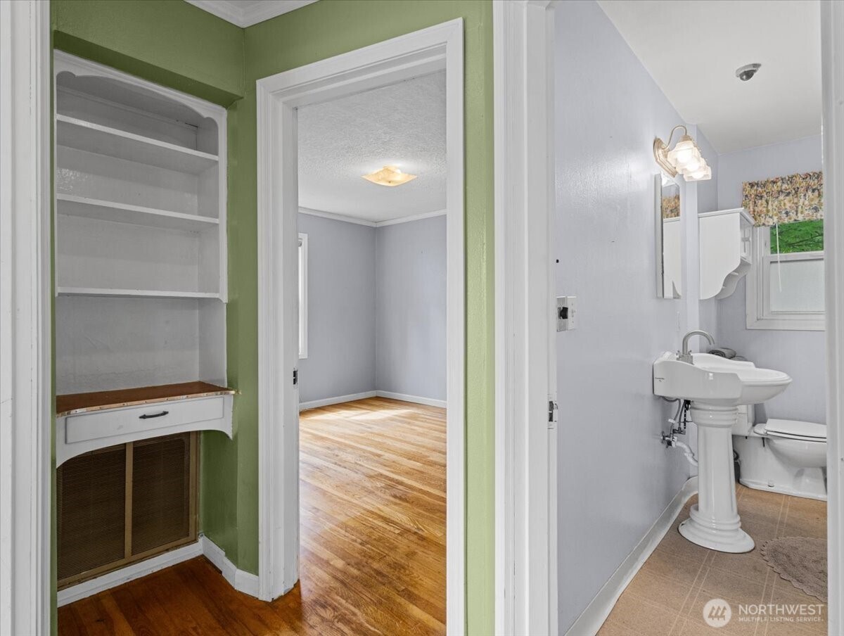 1016 W Street , Vancouver, WA 98661