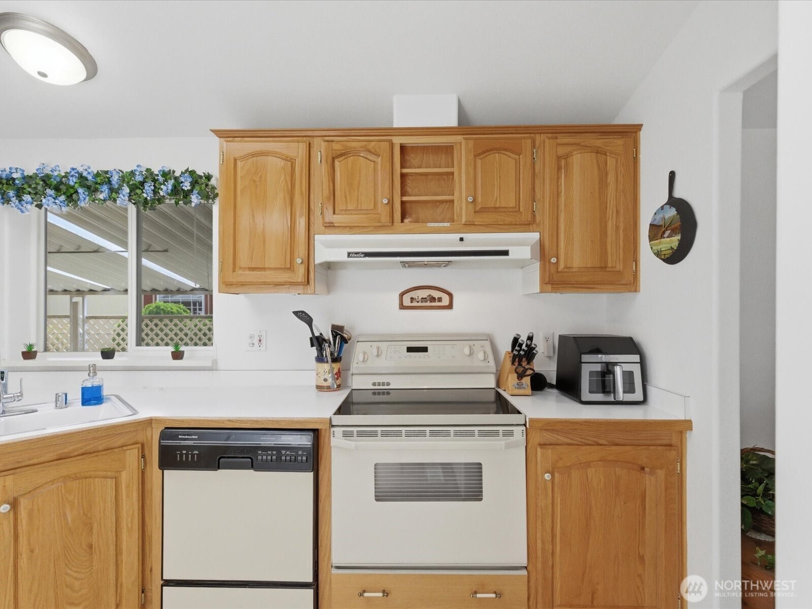 11100 4th Avenue W #30, Everett, WA 98204