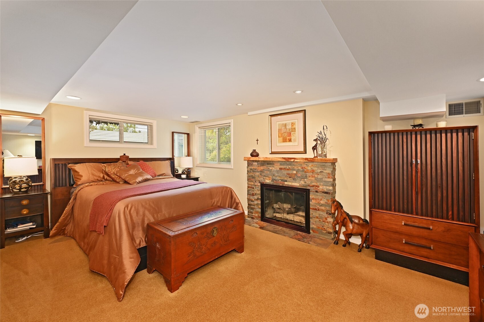 4061 W Ruffner Street , Seattle, WA 98199