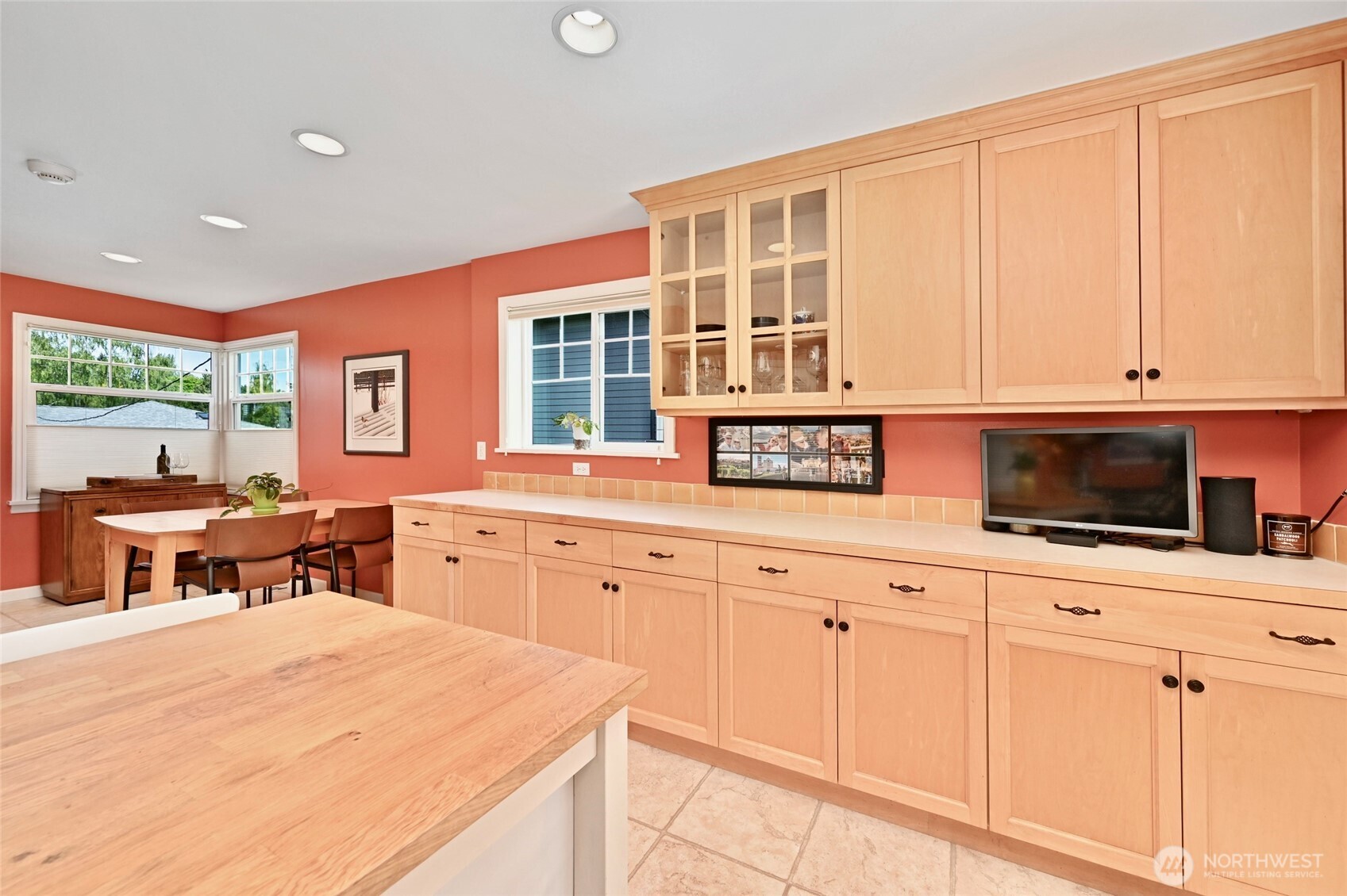 4061 W Ruffner Street , Seattle, WA 98199