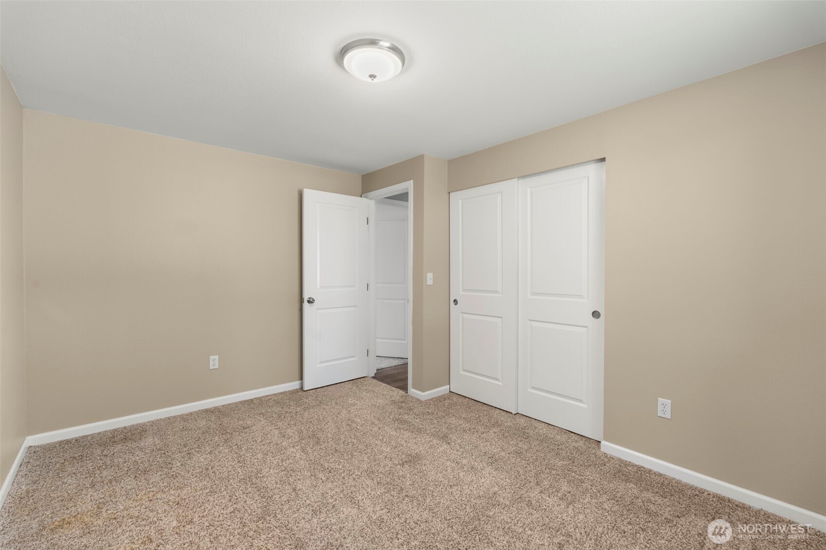 3707 Hoadly Loop SE, Tumwater, WA 98501