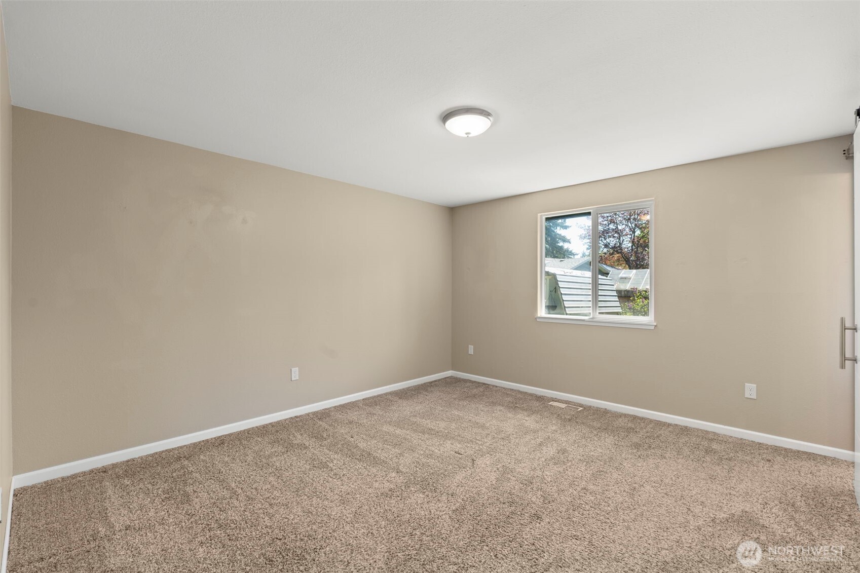 3707 Hoadly Loop SE, Tumwater, WA 98501