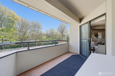 401 100th Avenue NE #209, Bellevue, WA 98004 - Photo 29