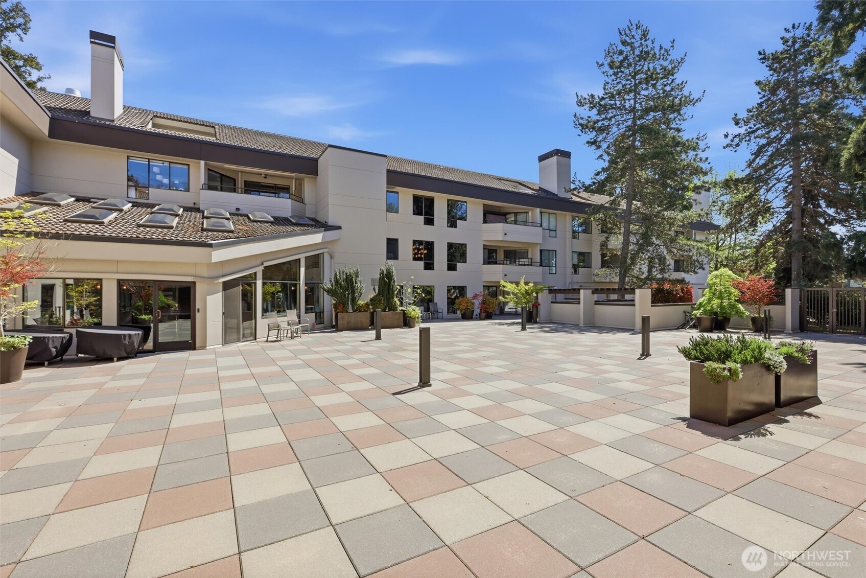 401 100th Avenue NE #209, Bellevue, WA 98004