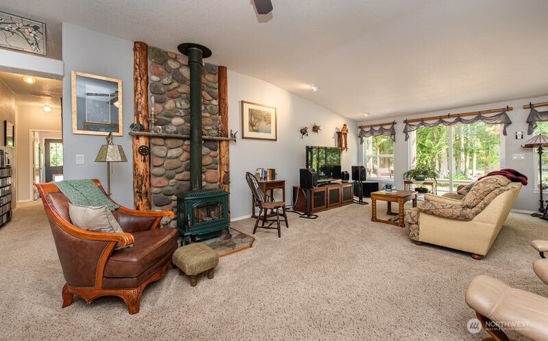 572 Critter Country Trail , Sequim, WA 98382
