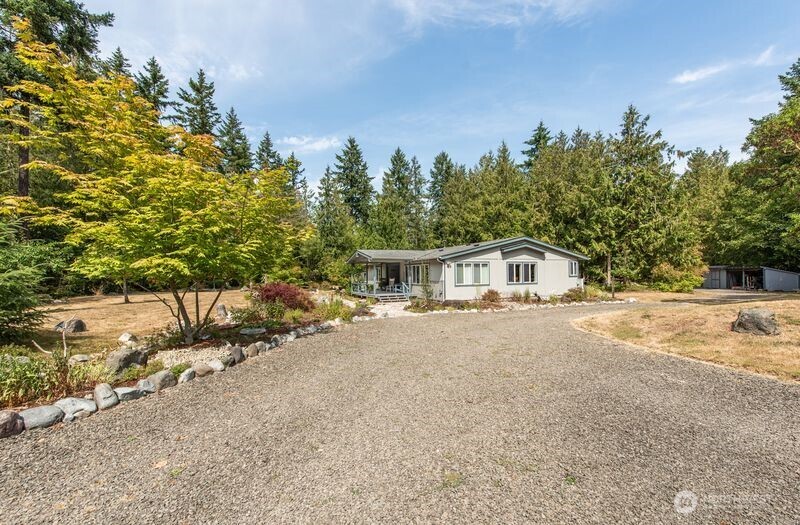 572 Critter Country Trail , Sequim, WA 98382