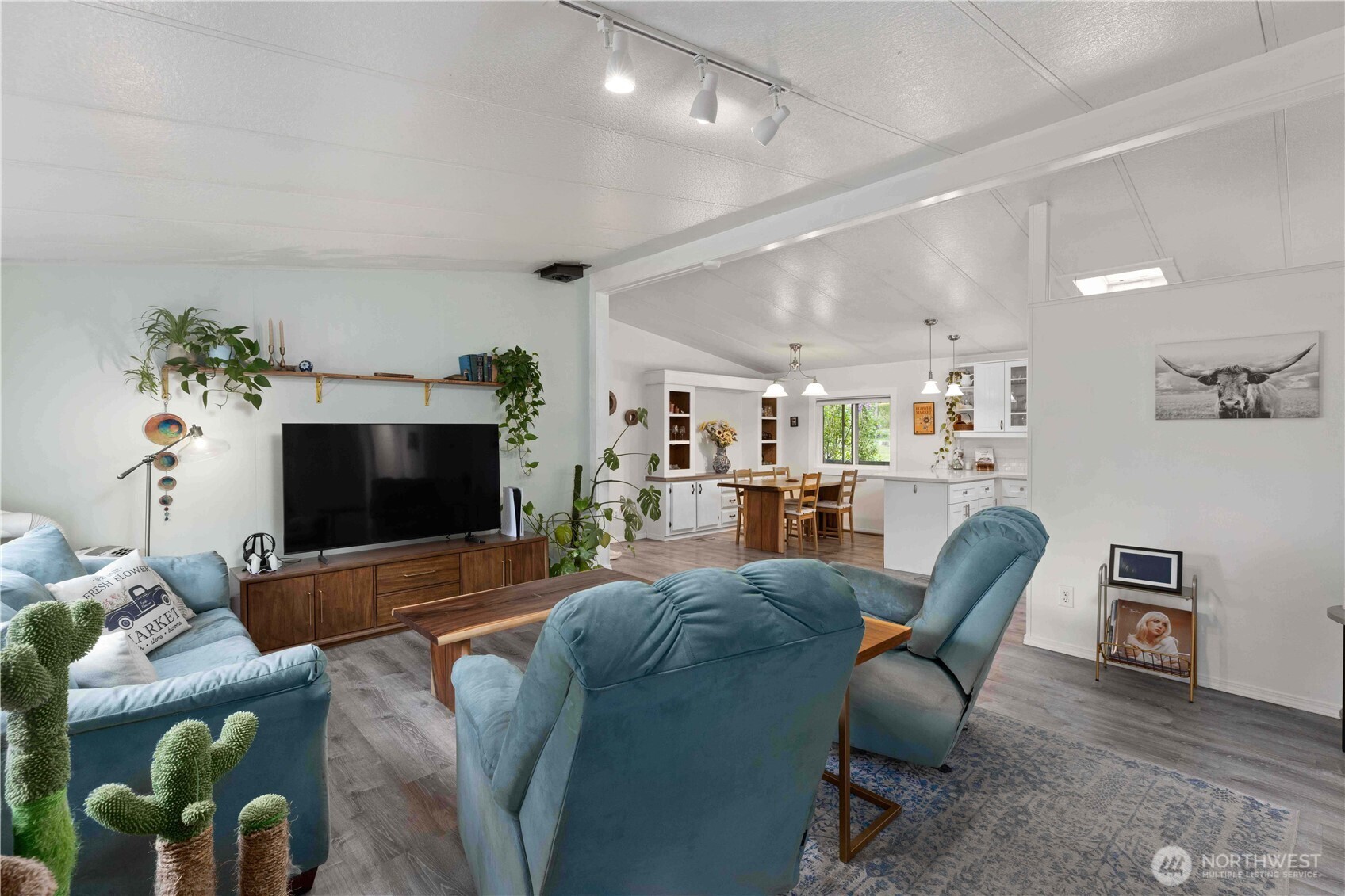11811 NE Jefferson Point Road , Kingston, WA 98346