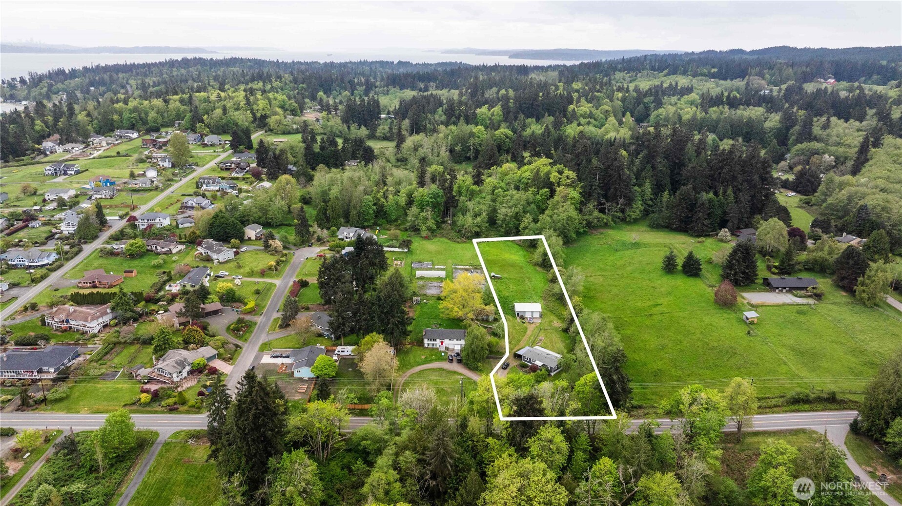 11811 NE Jefferson Point Road , Kingston, WA 98346