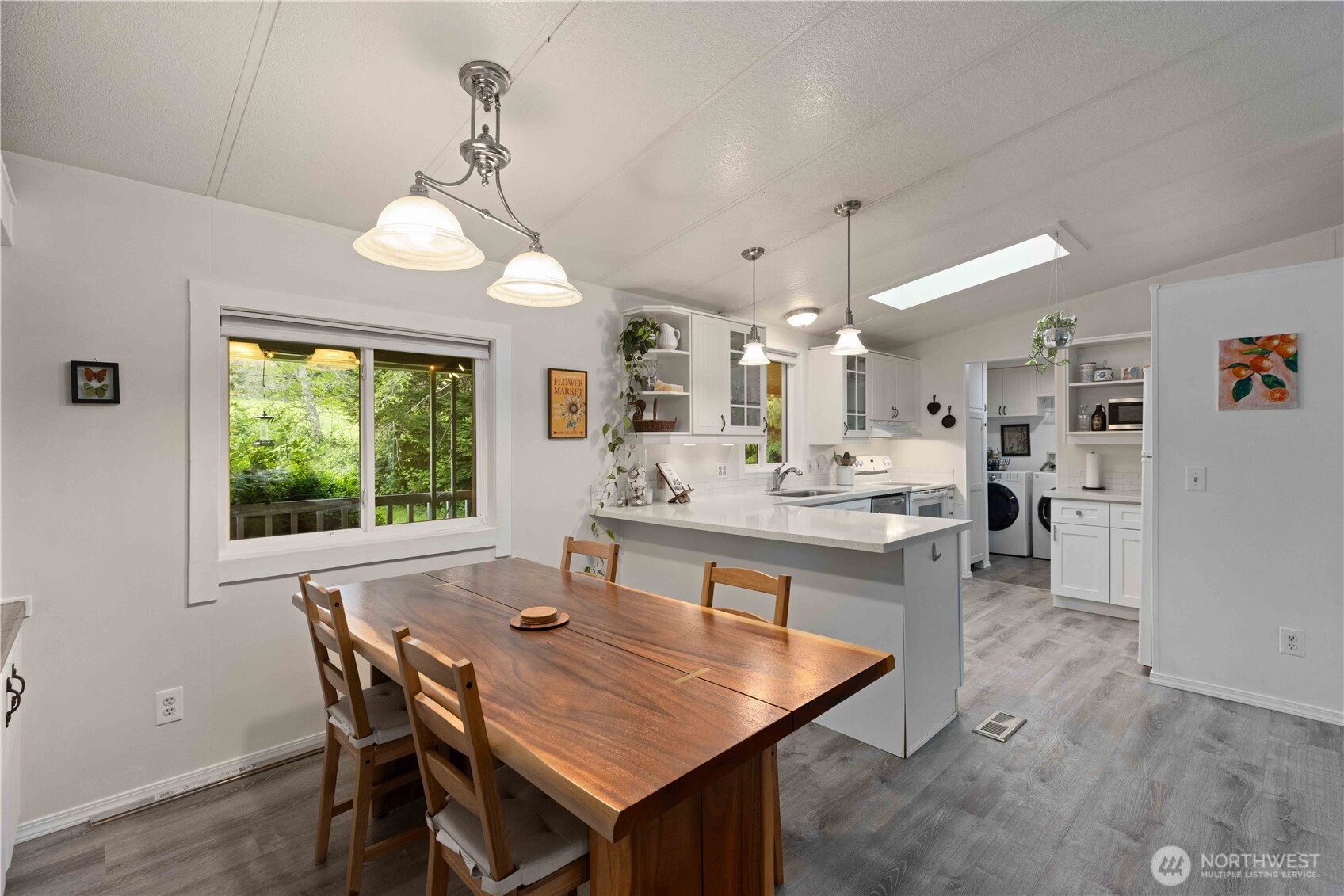 11811 NE Jefferson Point Road , Kingston, WA 98346