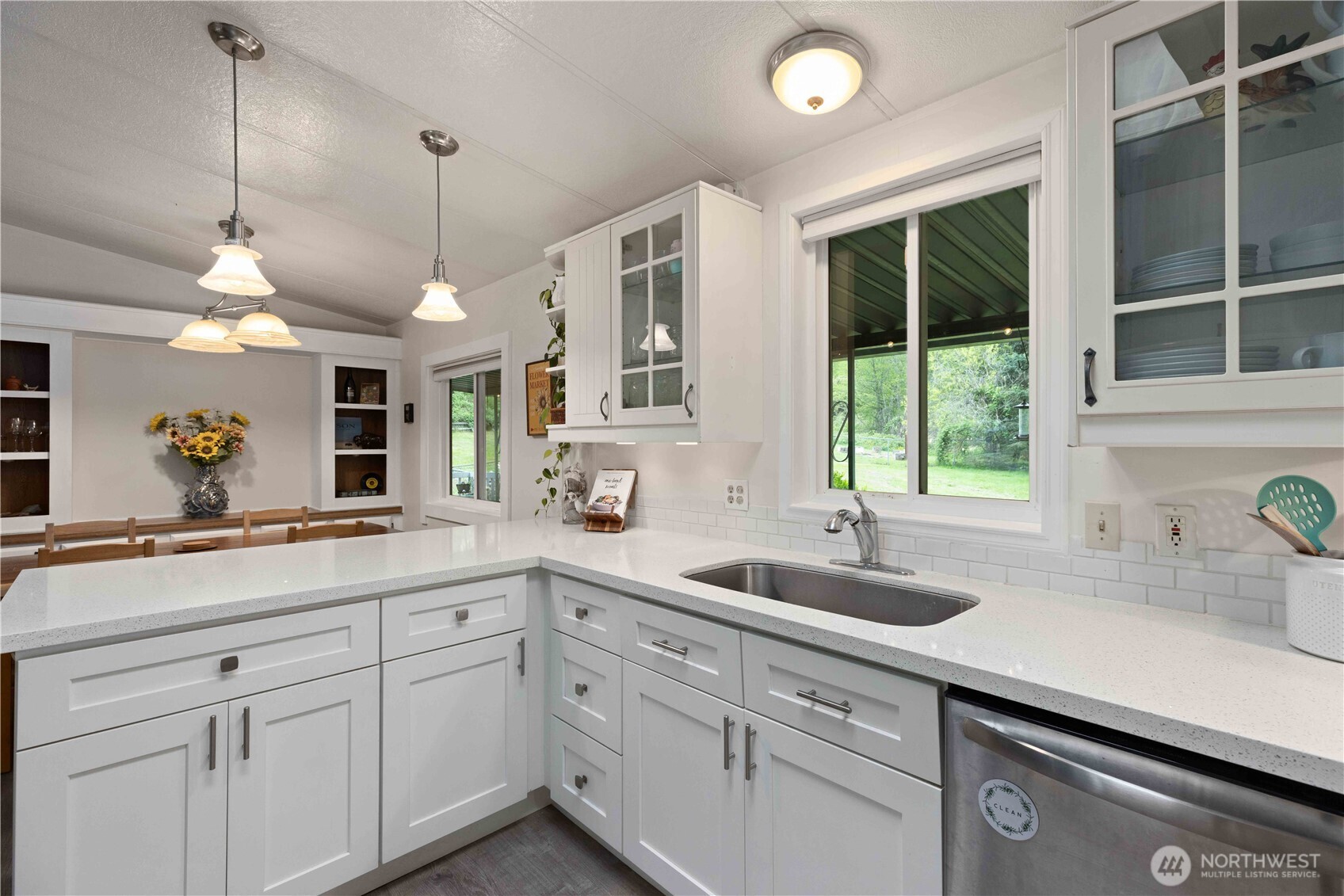 11811 NE Jefferson Point Road , Kingston, WA 98346