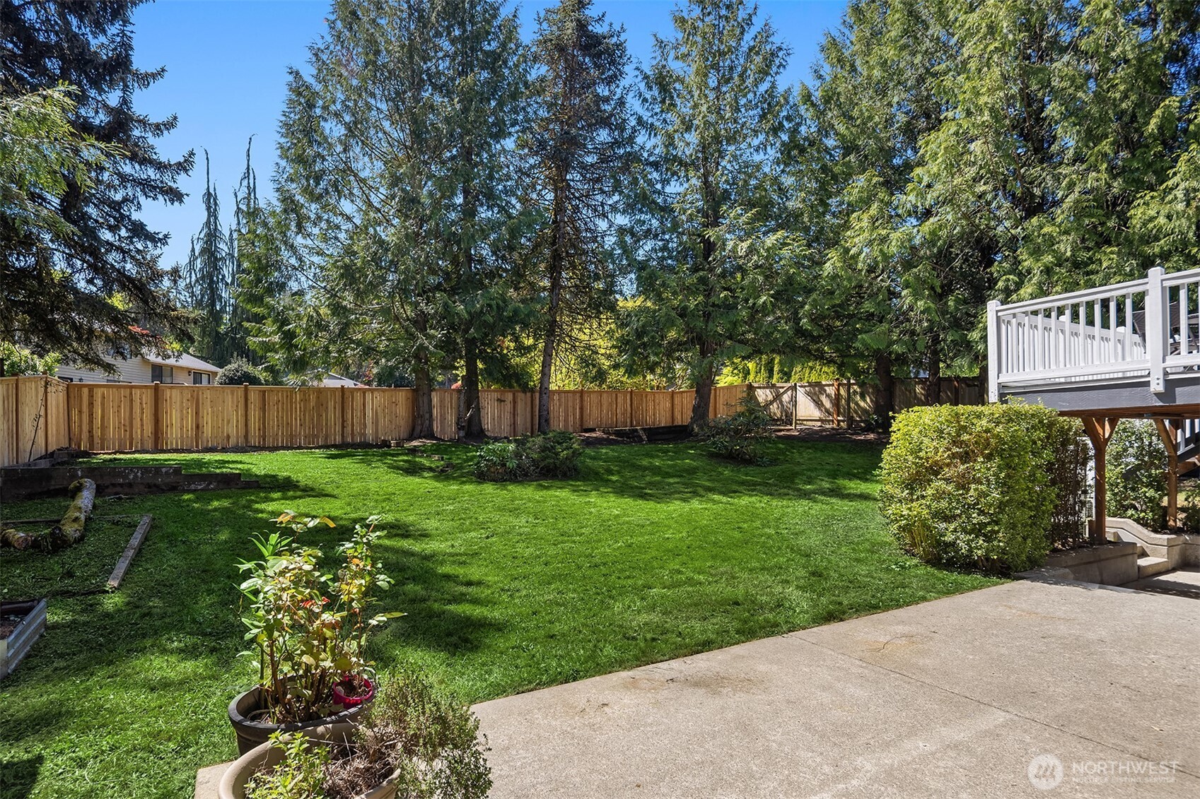 17703 NE 34th Street , Redmond, WA 98052