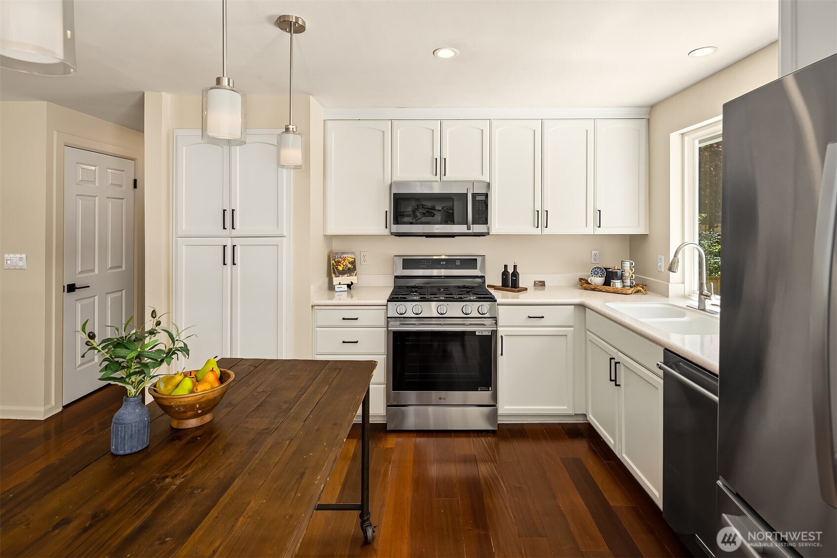 17703 NE 34th Street , Redmond, WA 98052