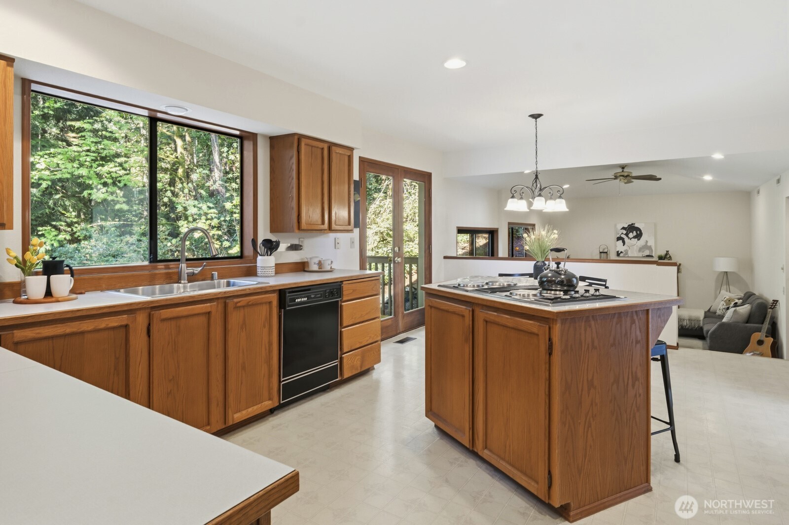 5005 NW Terrace View Drive , Bremerton, WA 98312