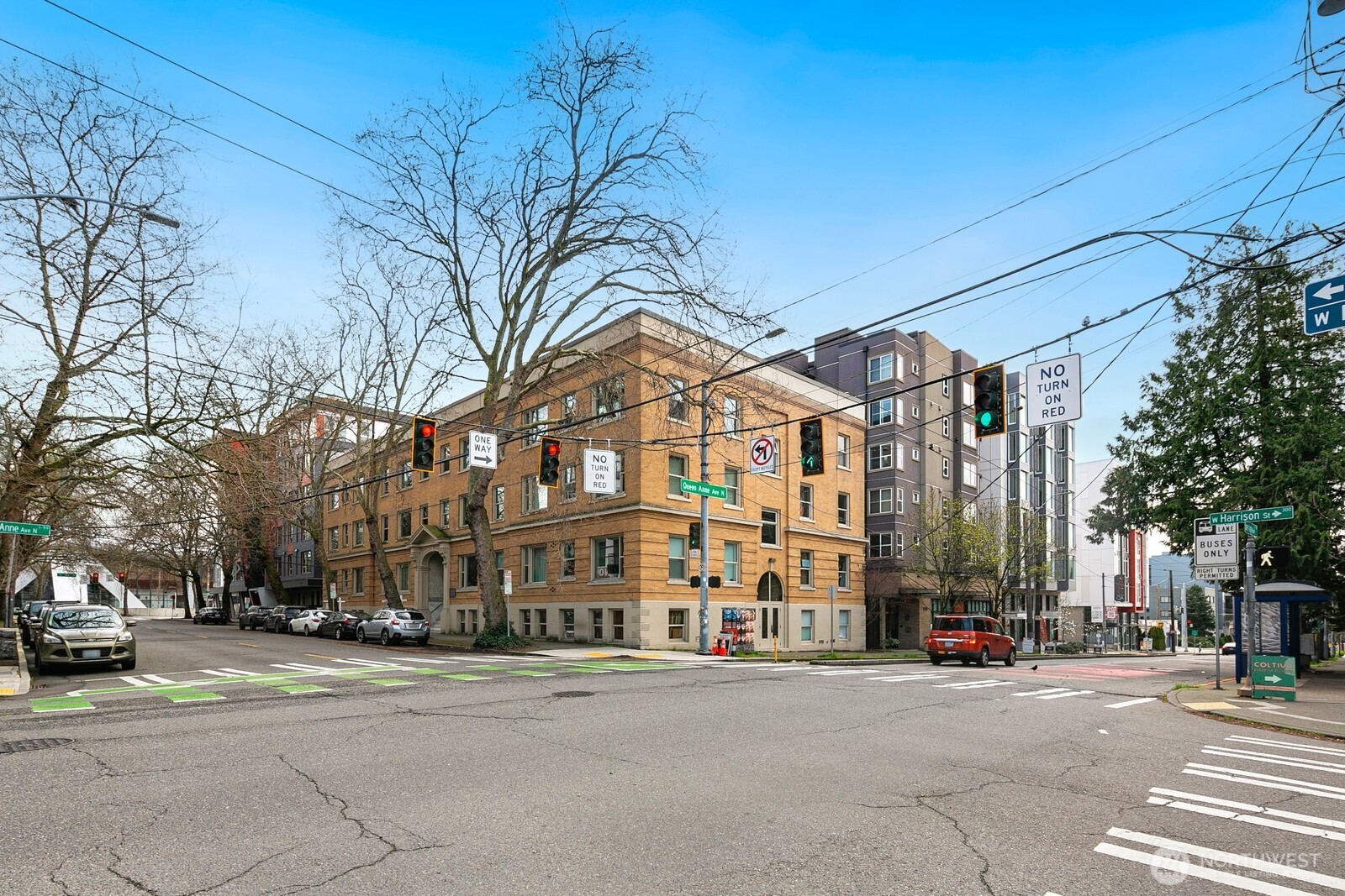 7 Harrison Street #39, Seattle, WA 98109