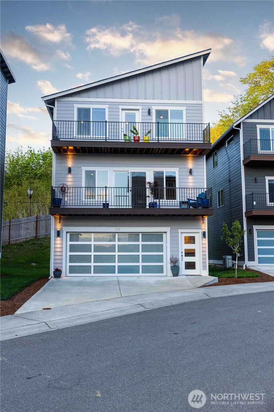 134 Blackfish Court , Bremerton, WA 98310