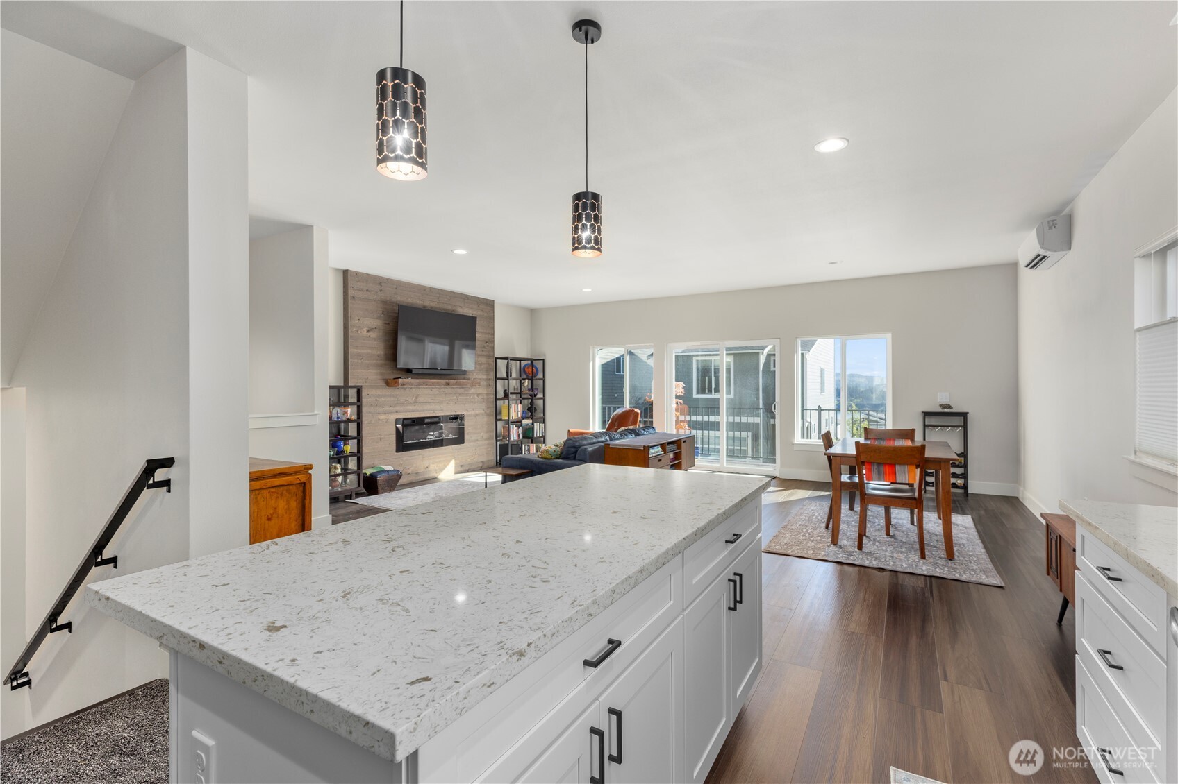 134 Blackfish Court , Bremerton, WA 98310