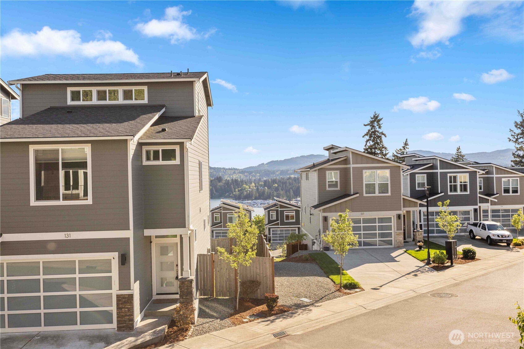 134 Blackfish Court , Bremerton, WA 98310