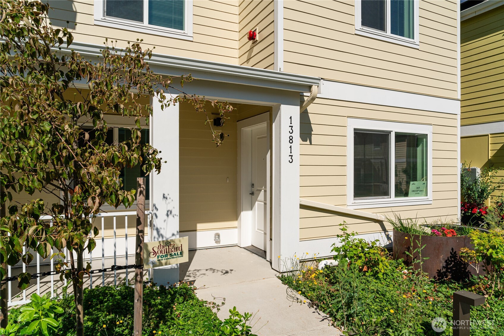 13813 32nd Lane S, Tukwila, WA 98168
