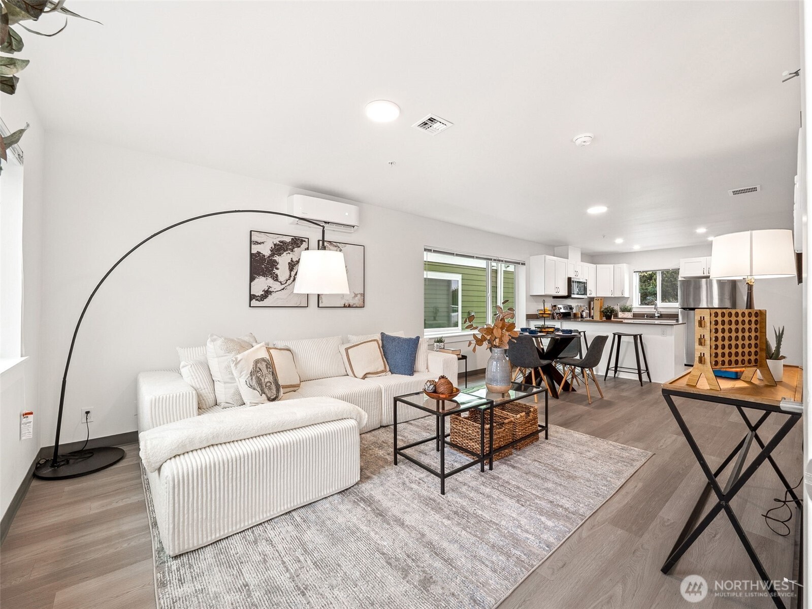 13813 32nd Lane S, Tukwila, WA 98168