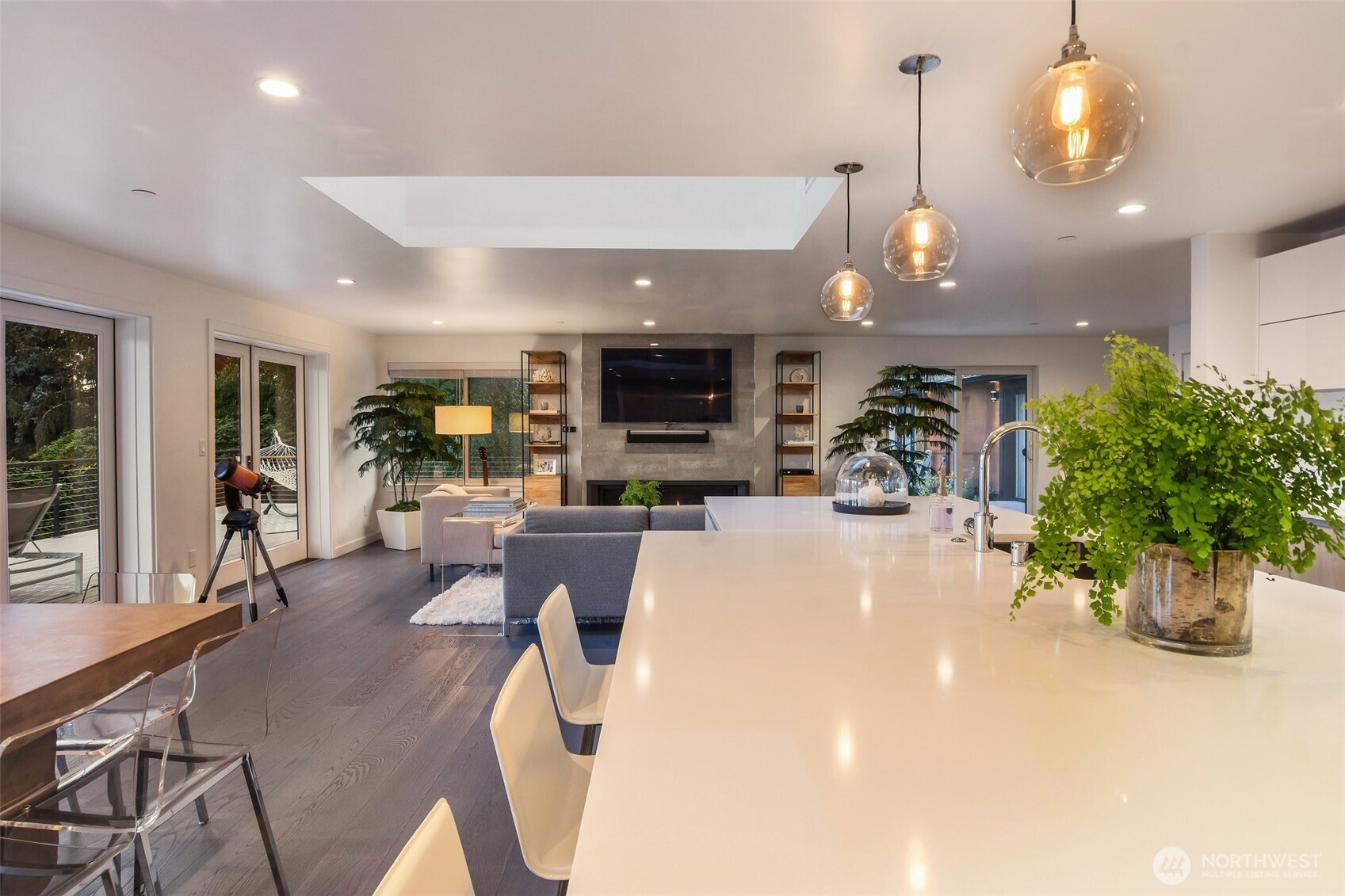 6240 E Mercer Way , Mercer Island, WA 98040