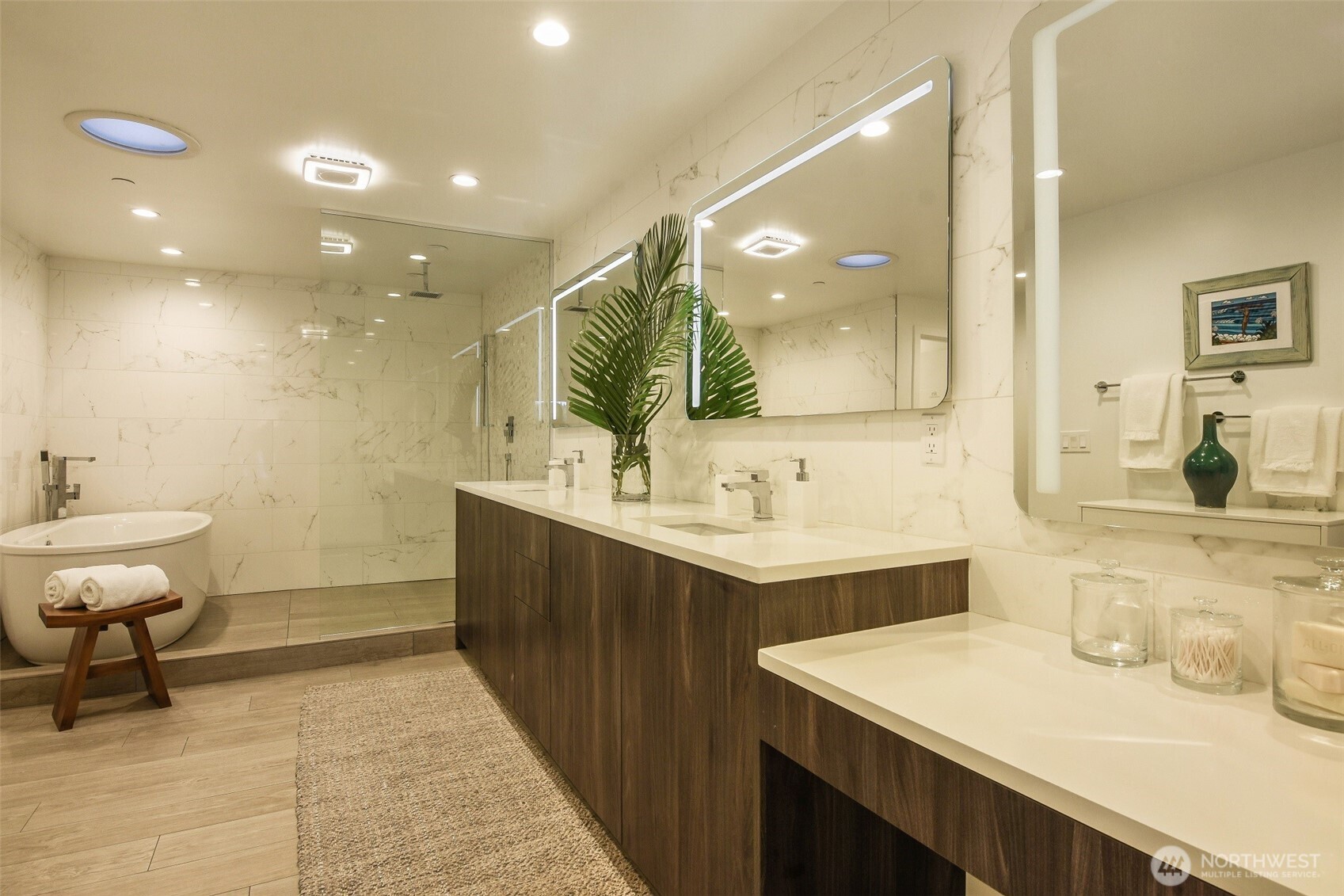 6240 E Mercer Way , Mercer Island, WA 98040